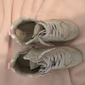 ShuShop Silver and Pink Sneakers with Suede Finish